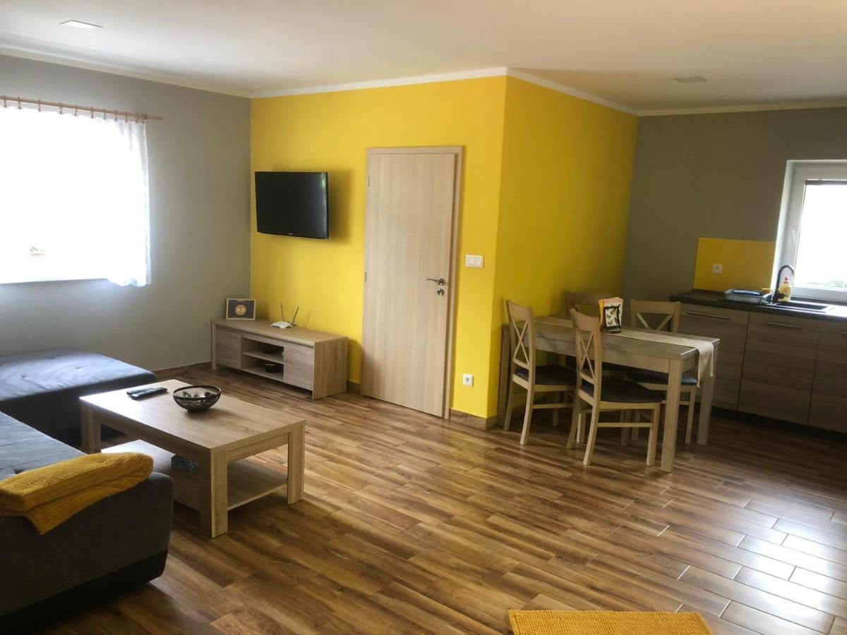 Apartman Lomnanka Dolní Lomná Bagian luar foto